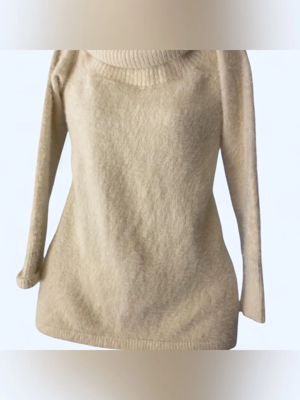 LOFT cream faux fur sweater Size XS #knitwear